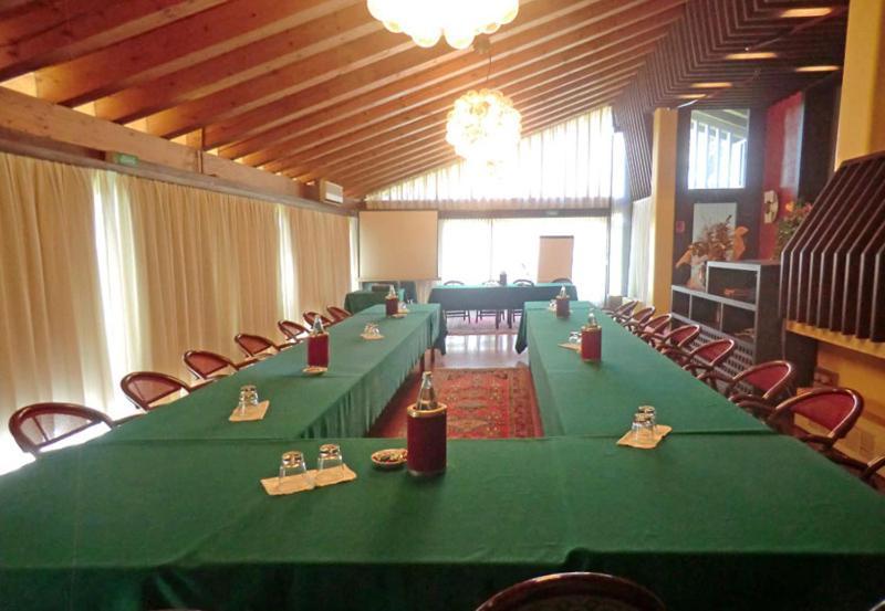 Hotel Bellavista مونتيبلونا المظهر الخارجي الصورة