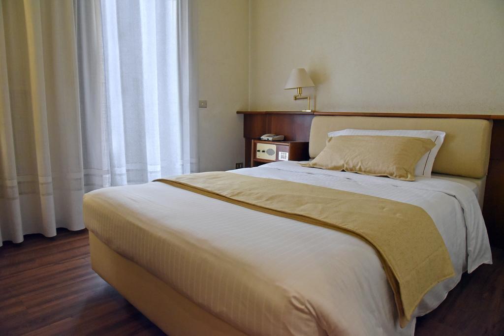 Hotel Bellavista مونتيبلونا المظهر الخارجي الصورة