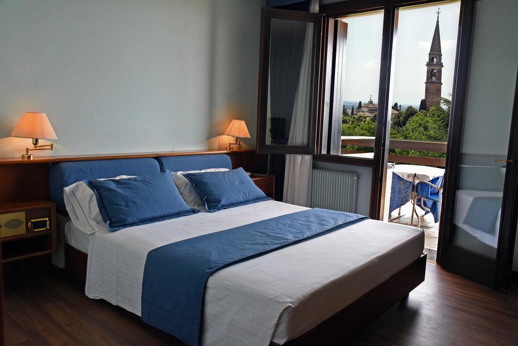 Hotel Bellavista مونتيبلونا المظهر الخارجي الصورة