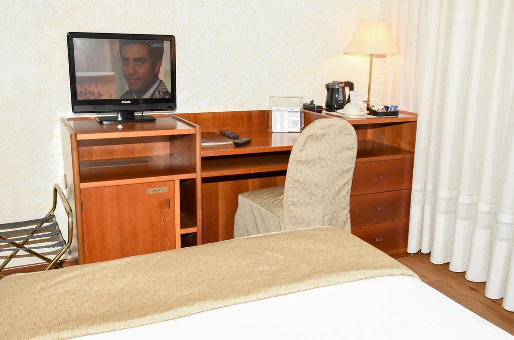Hotel Bellavista مونتيبلونا المظهر الخارجي الصورة